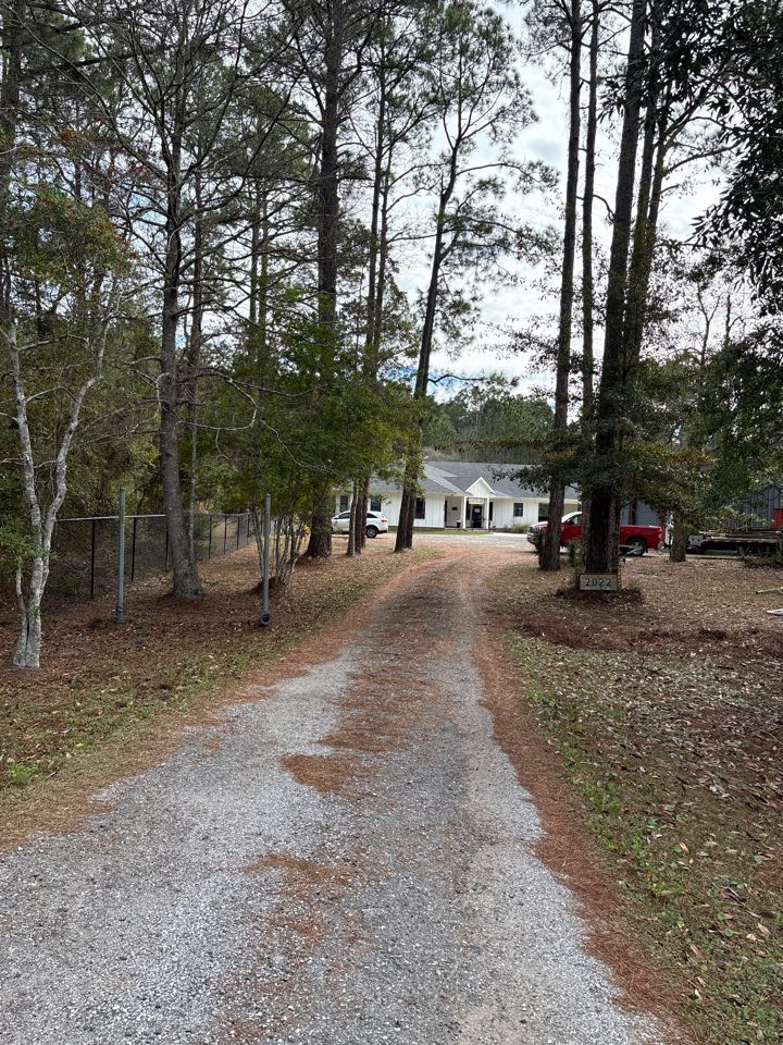 Milton, FL - Someone is getting a new Automated Estate gate soon.  Stay tuned!!!   It’s gonna be an amazing transformation!!!  