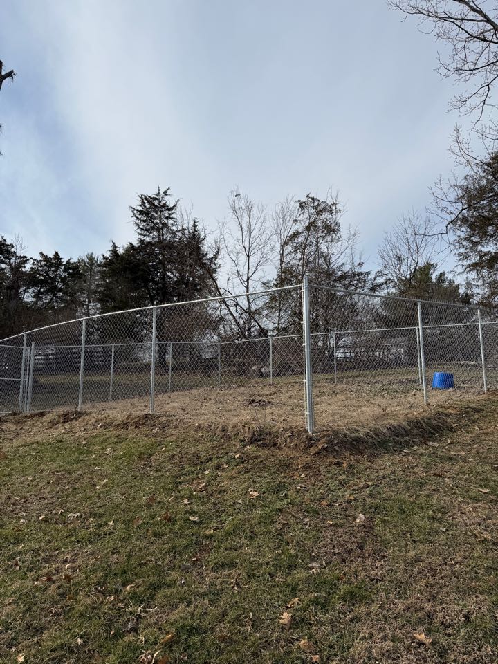 Simpsonville, KY - 6’ Galvanized Chain Link in Simpsonville, KY