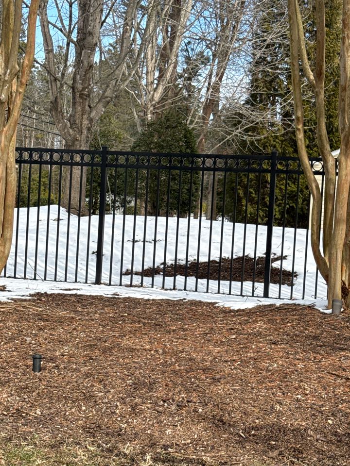 Chester, VA - 5ft High Black Aluminum 