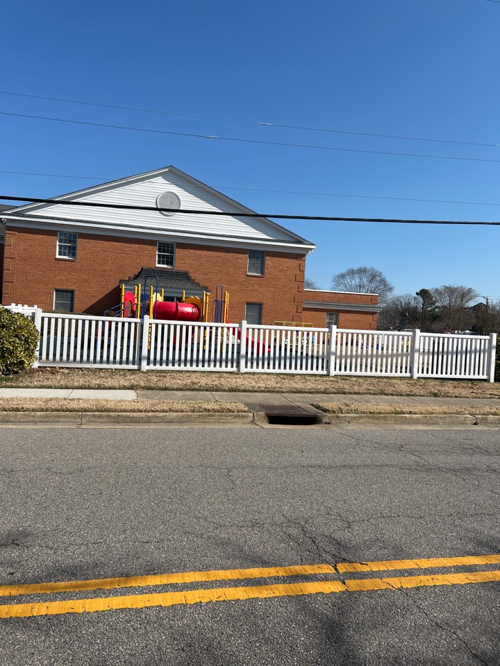 Virginia Beach, VA - 4 foot vinyl around school