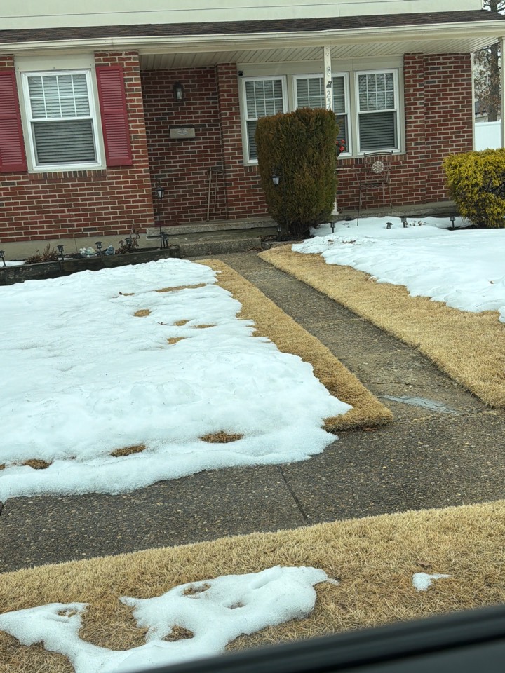 Pennsauken, NJ - Estimate for porch railing.