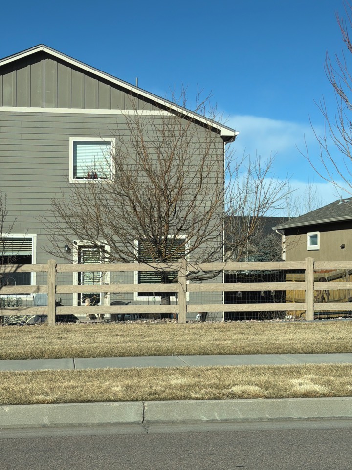Colorado Springs, CO - Top Rail Fence is in Colorado Springs doing free estimates today for Ranch Rail Cedar Fences!
