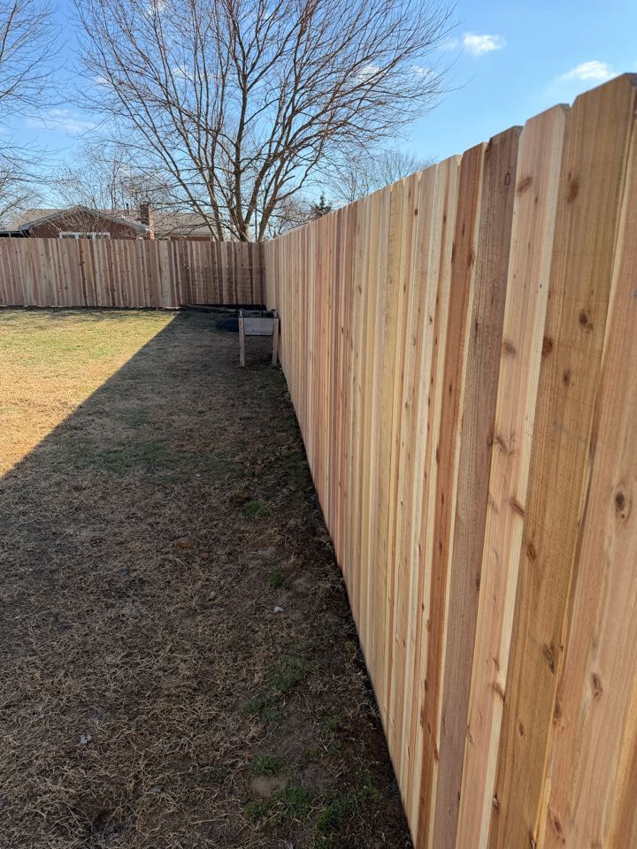 Louisville, KY - 6’ Cedar Picket Fence in Smyrna