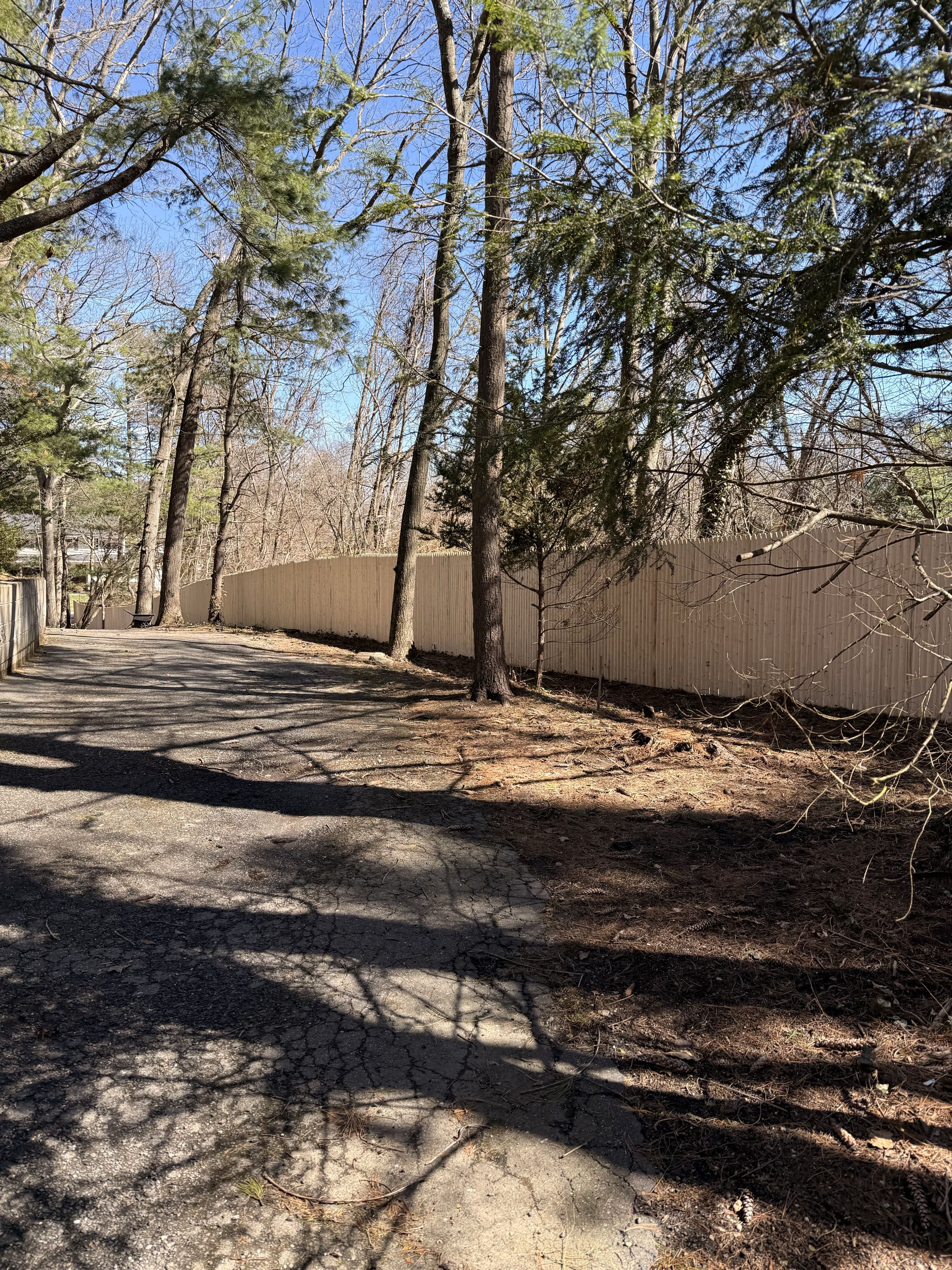 East Northport, NY - Another beautiful fence project completed in East Northport, NY! Our team at Top Rail Fence Huntington recently installed a 6-ft spruce stockade fence for a wonderful homeowner looking to add privacy, security, and a classic natural wood look to their backyard. Built with quality materials and craftsmanship, this fence will stand strong for years to come.  #TopRailFenceHuntington #EastNorthportNY #StockadeFence #WoodFence #FenceInstallation #LongIslandHomes #PrivacyFence #VeteranOwnedBusiness