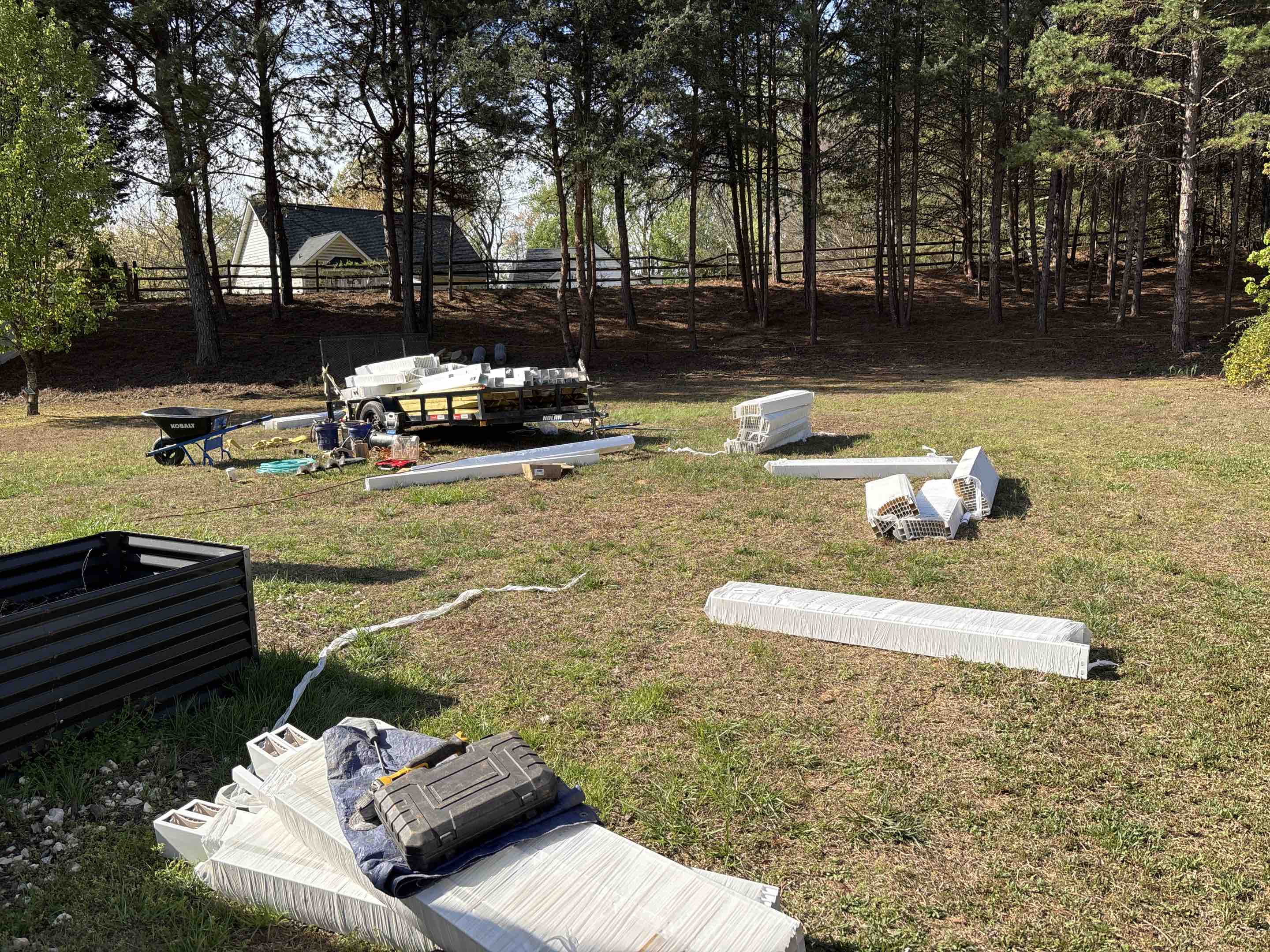 Huntersville, NC - Vinyl privacy and split rail