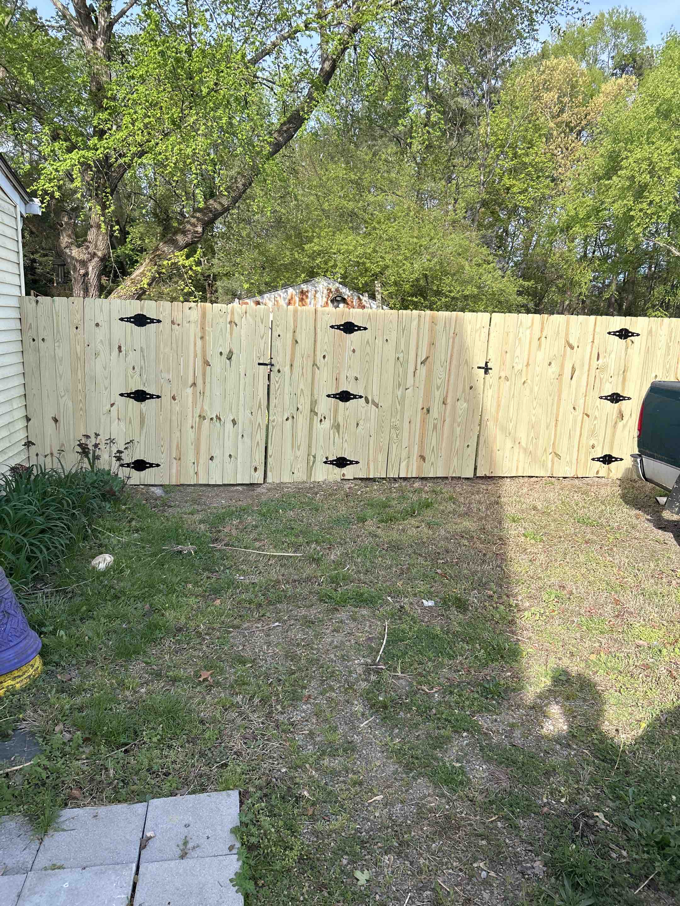 Richmond, VA - 6 foot privacy, dog gear pressure treated southern buying