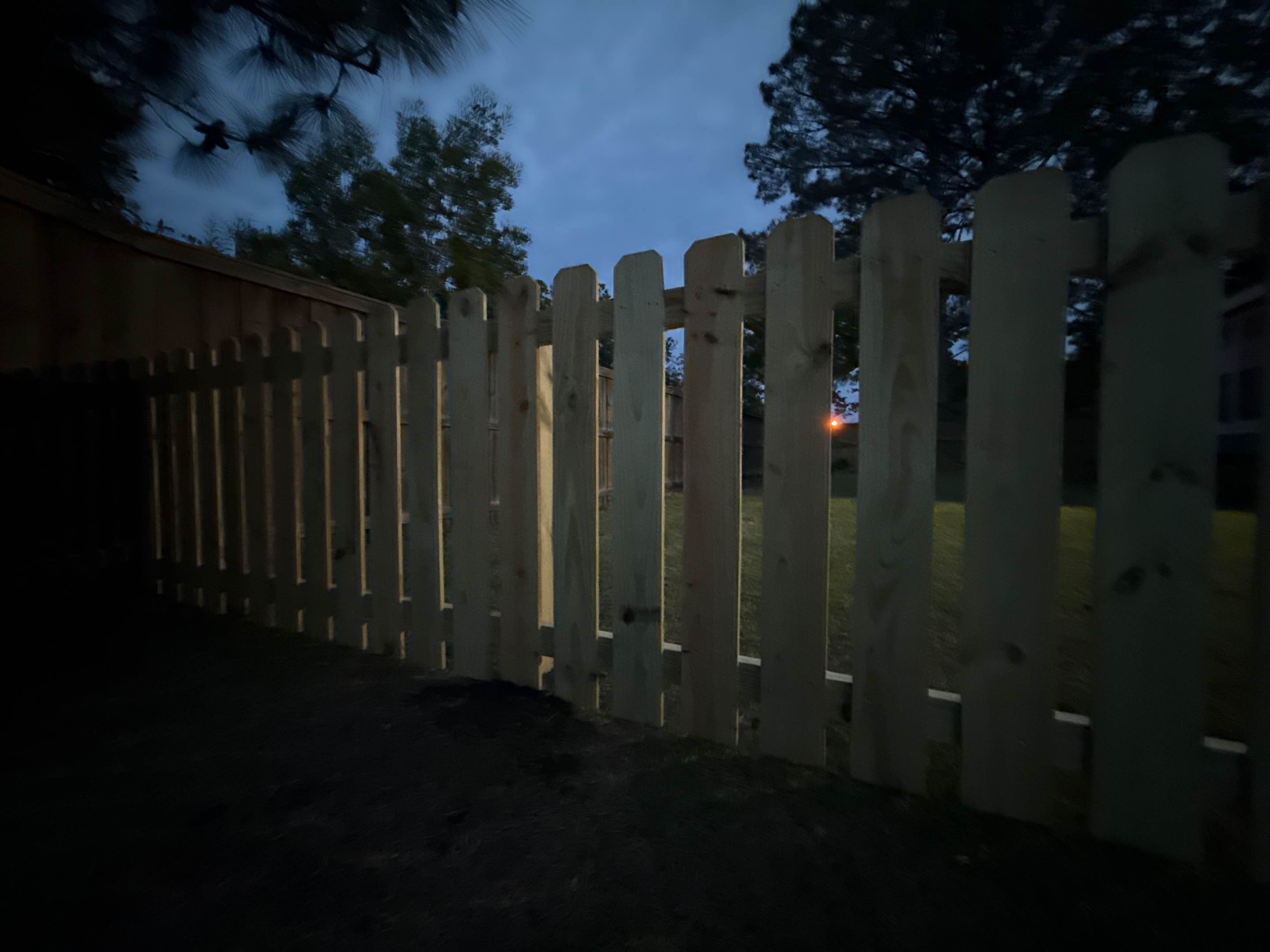 Hampstead, NC - In light or at night we get it done! 4ft spaced Pickett 2in spacing beautiful fence! 