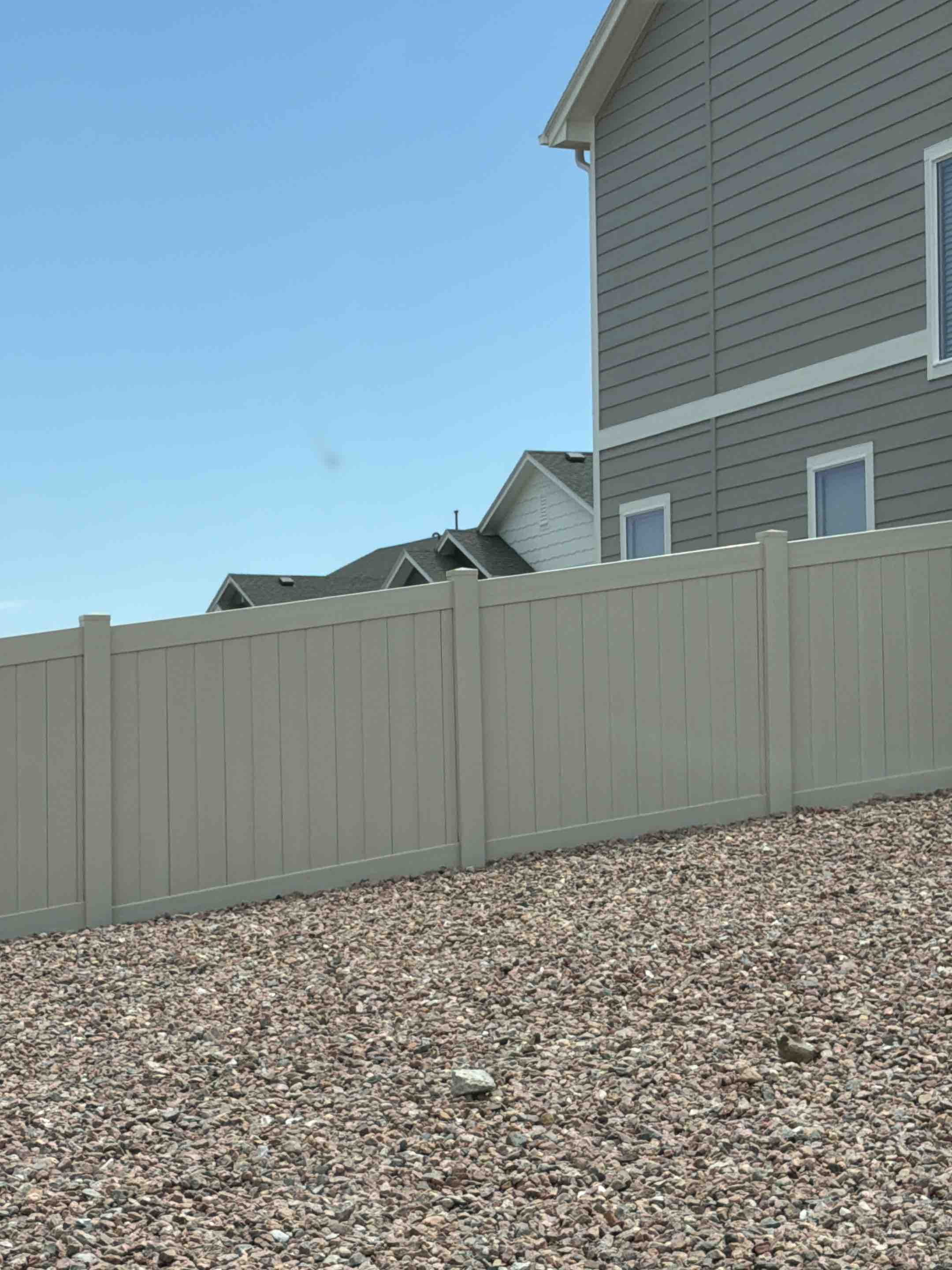 Colorado Springs, CO - Top Rail Fence is in Colorado Springs doing free estimates for Vinyl Privacy Fencing!