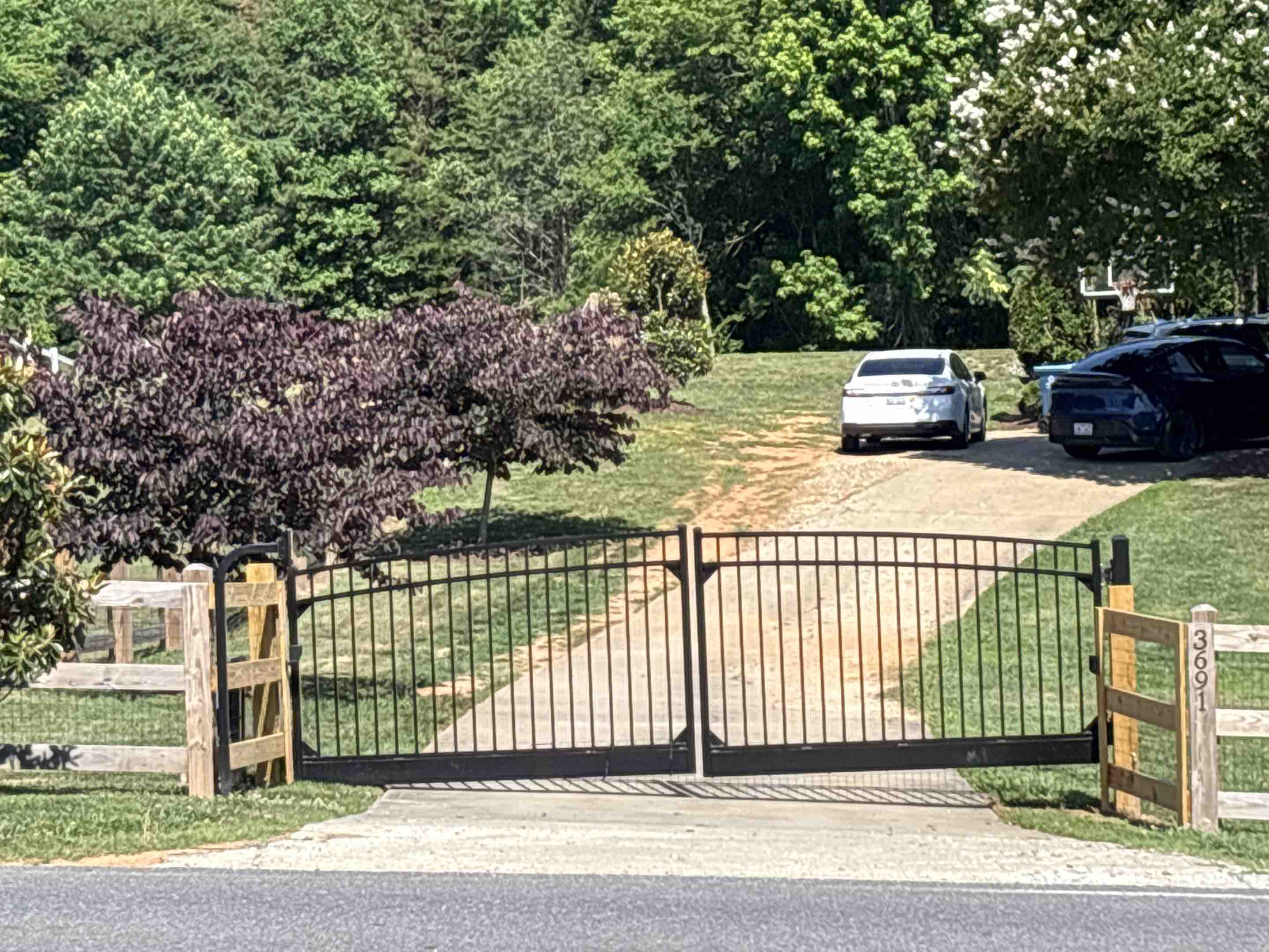 Concord, NC - Automatic aluminum gates