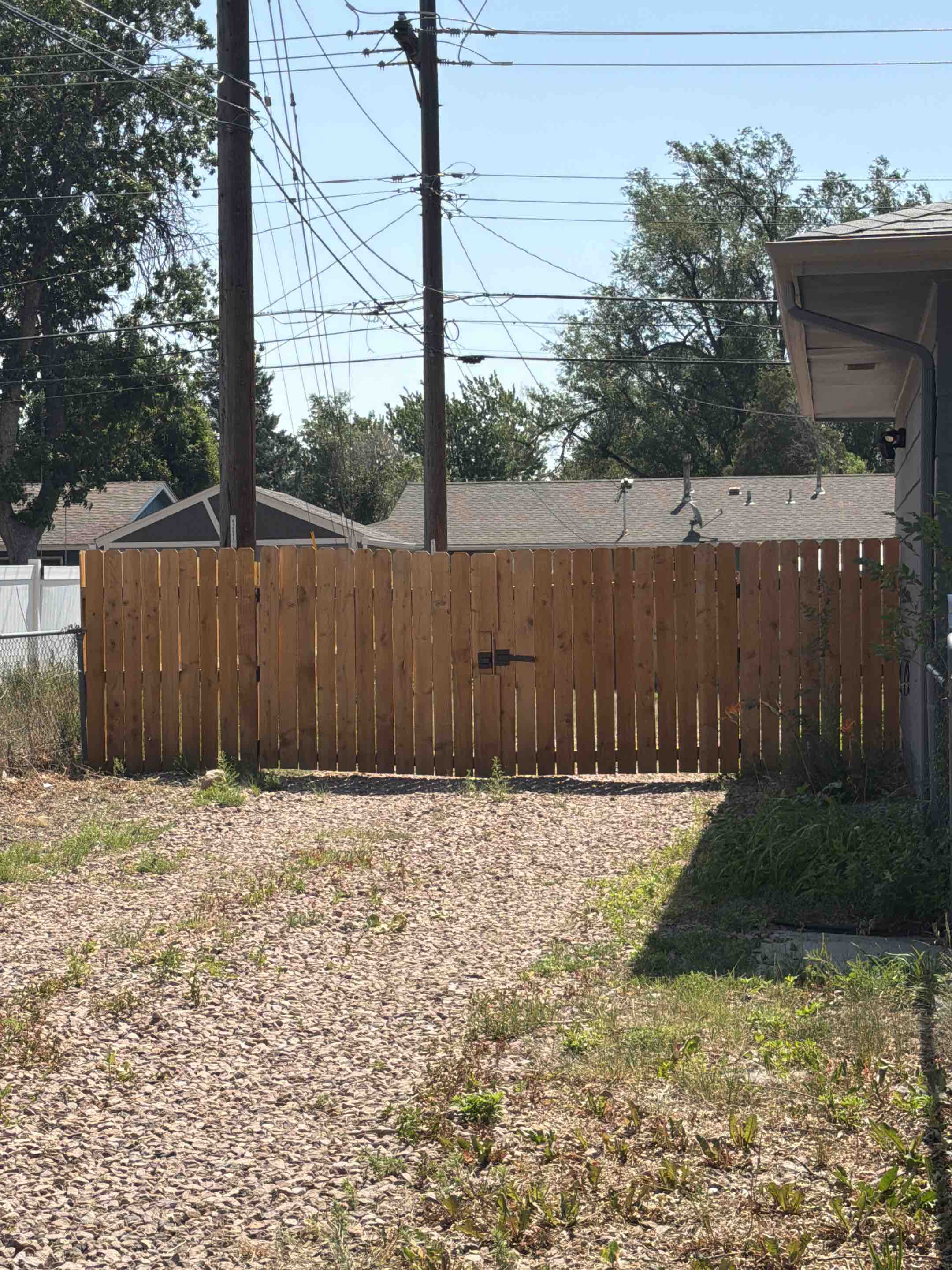 Colorado Springs, CO - Top Rail Fence is in Colorado Springs doing free estimates for Cedar Privacy Fences!