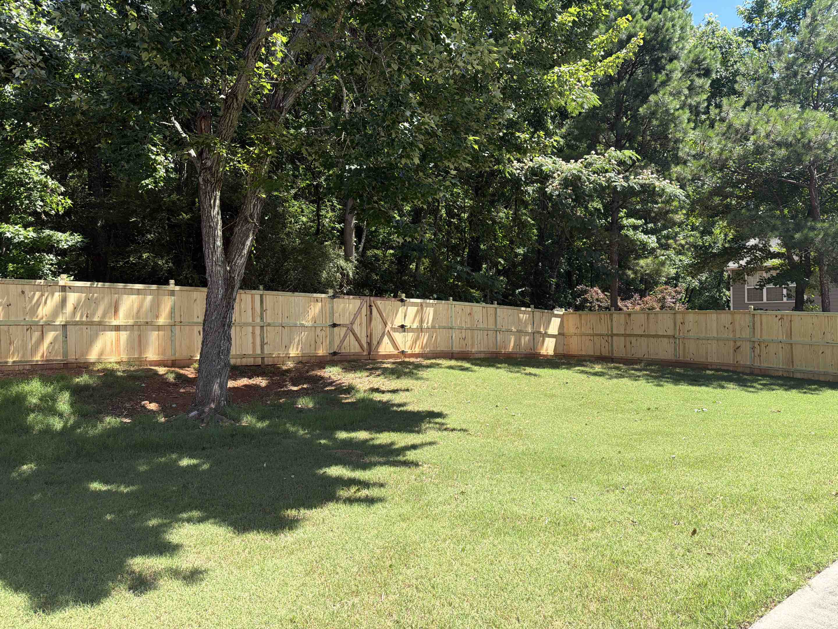 Duluth, GA - 250’ of Cap and Trim 