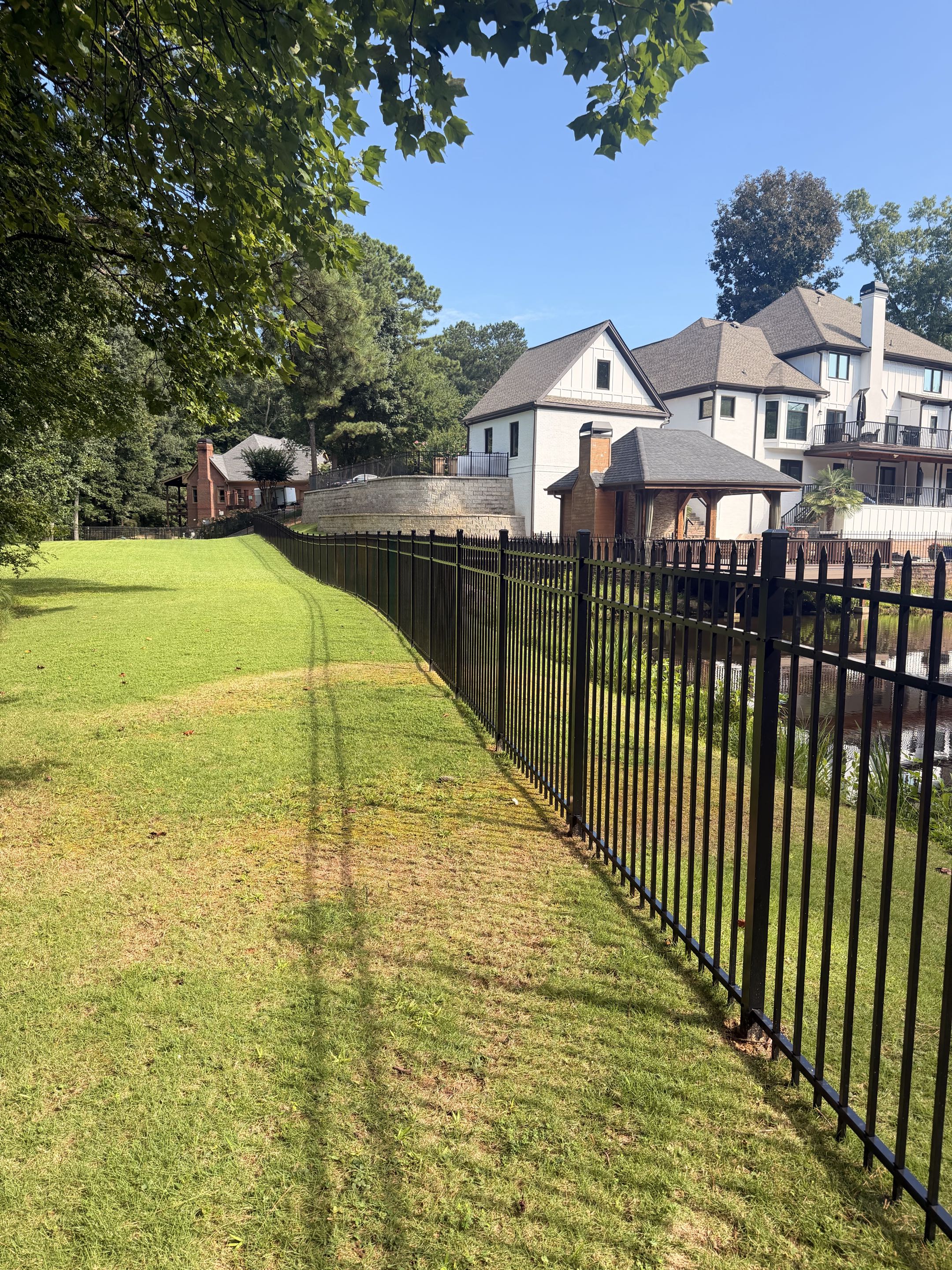 Suwanee, GA - Another large estate project complete, this homeowner chose to compliment their property with 5’ aluminum spear-top