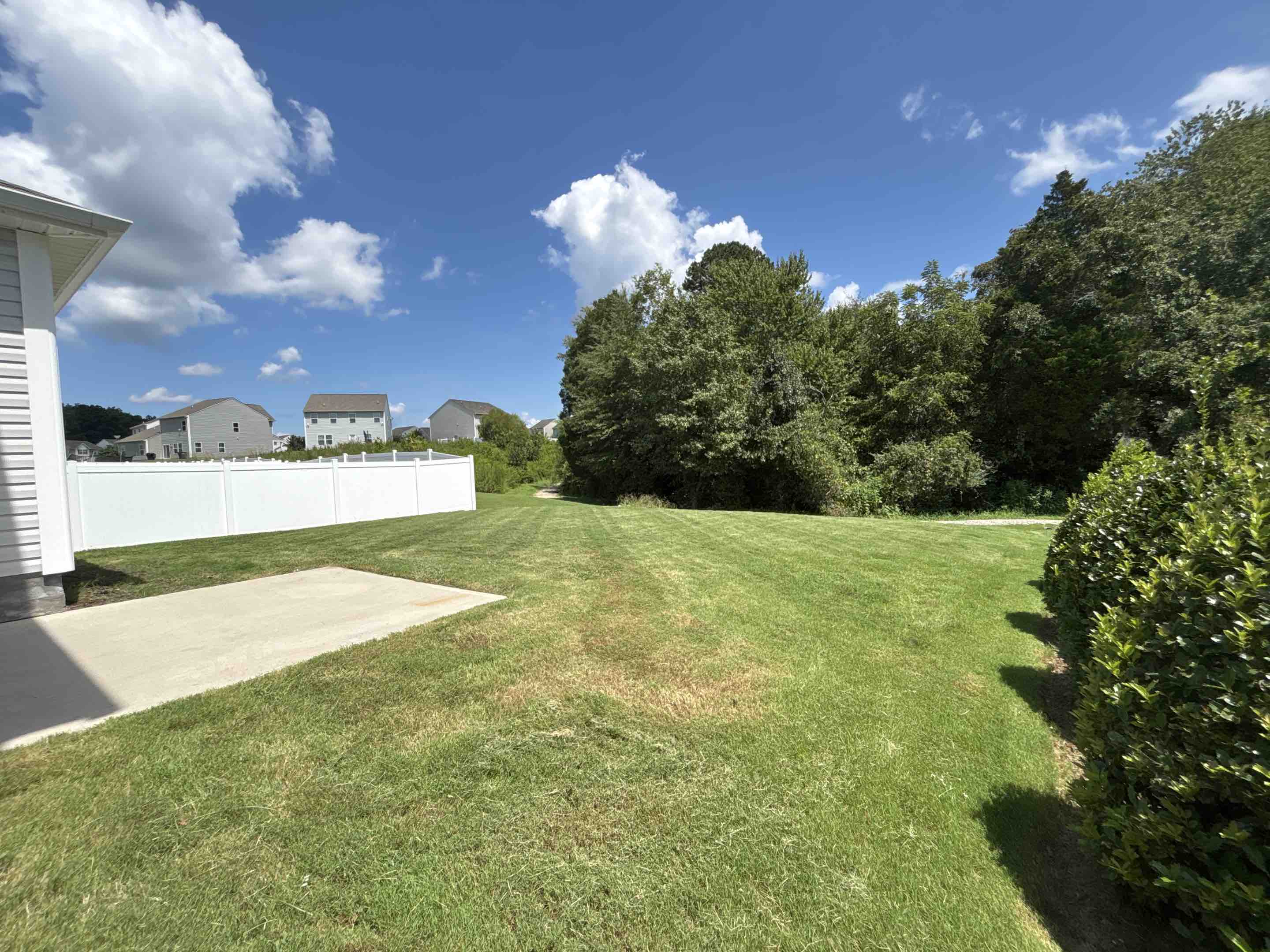 Troutman, NC - 6ft vinyl privacy 