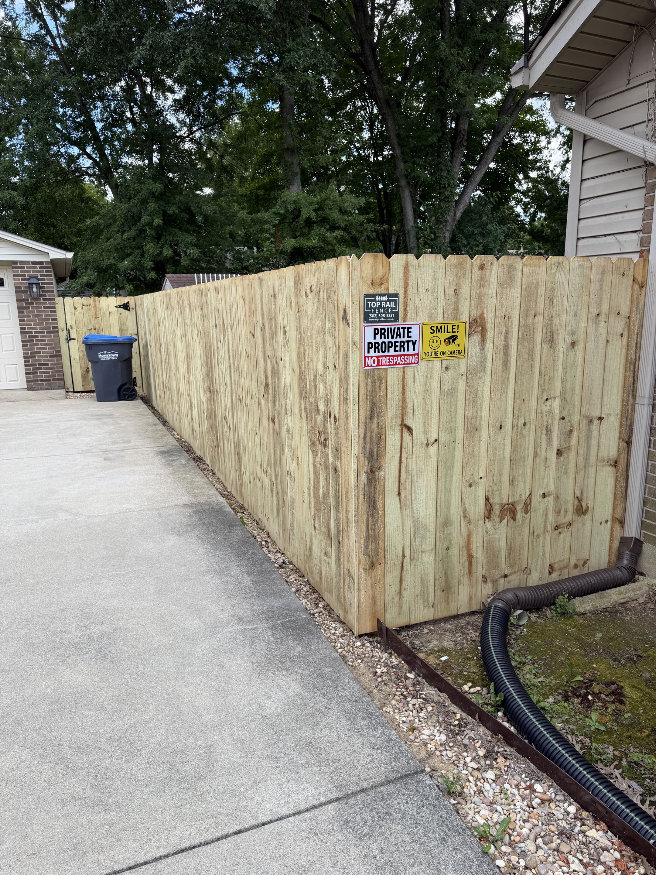 Louisville, KY - 6’ Tall Wood Privacy Fence in Hollow Creek