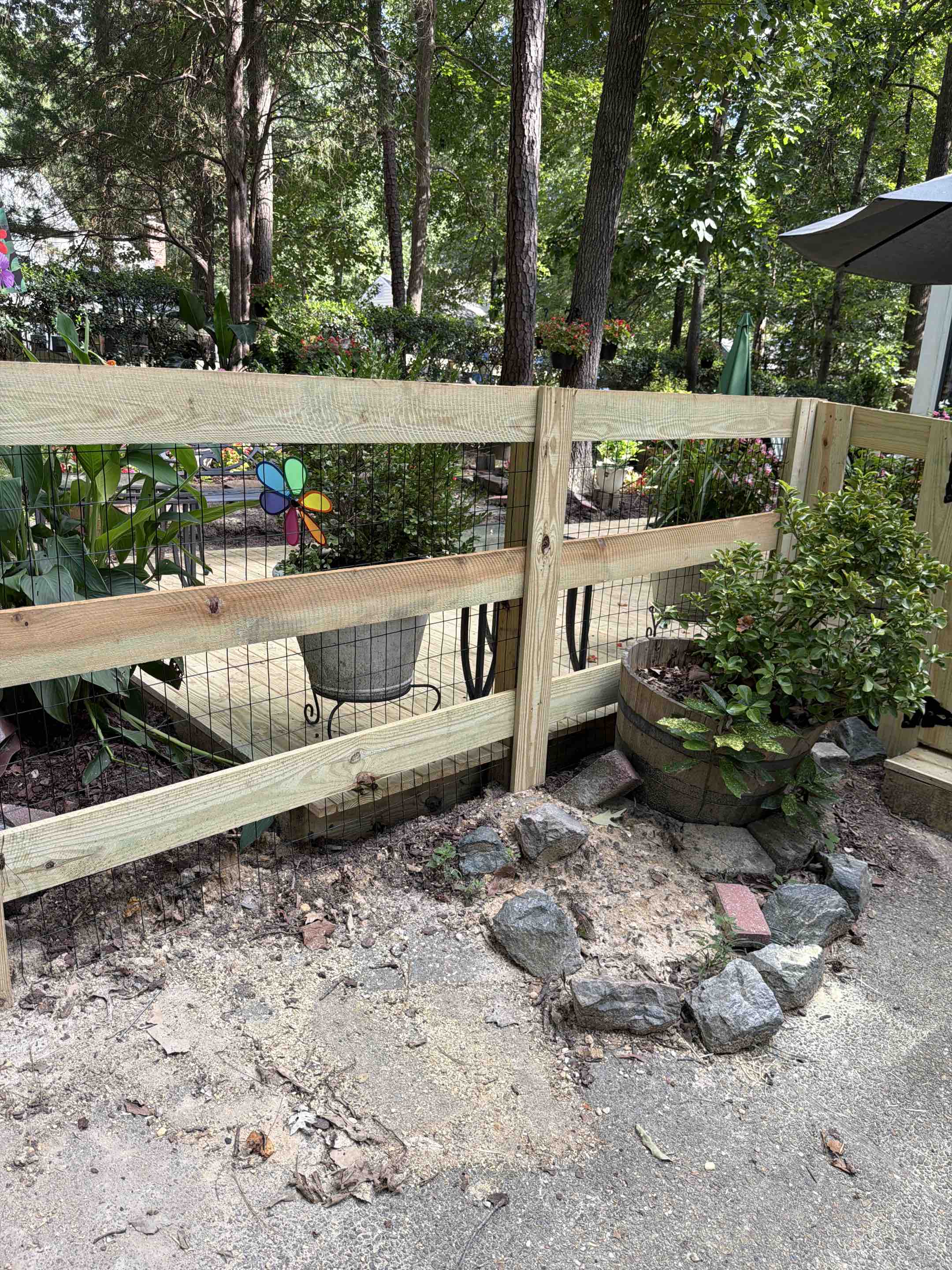 Chesterfield, VA - Three rail with wire and new deck