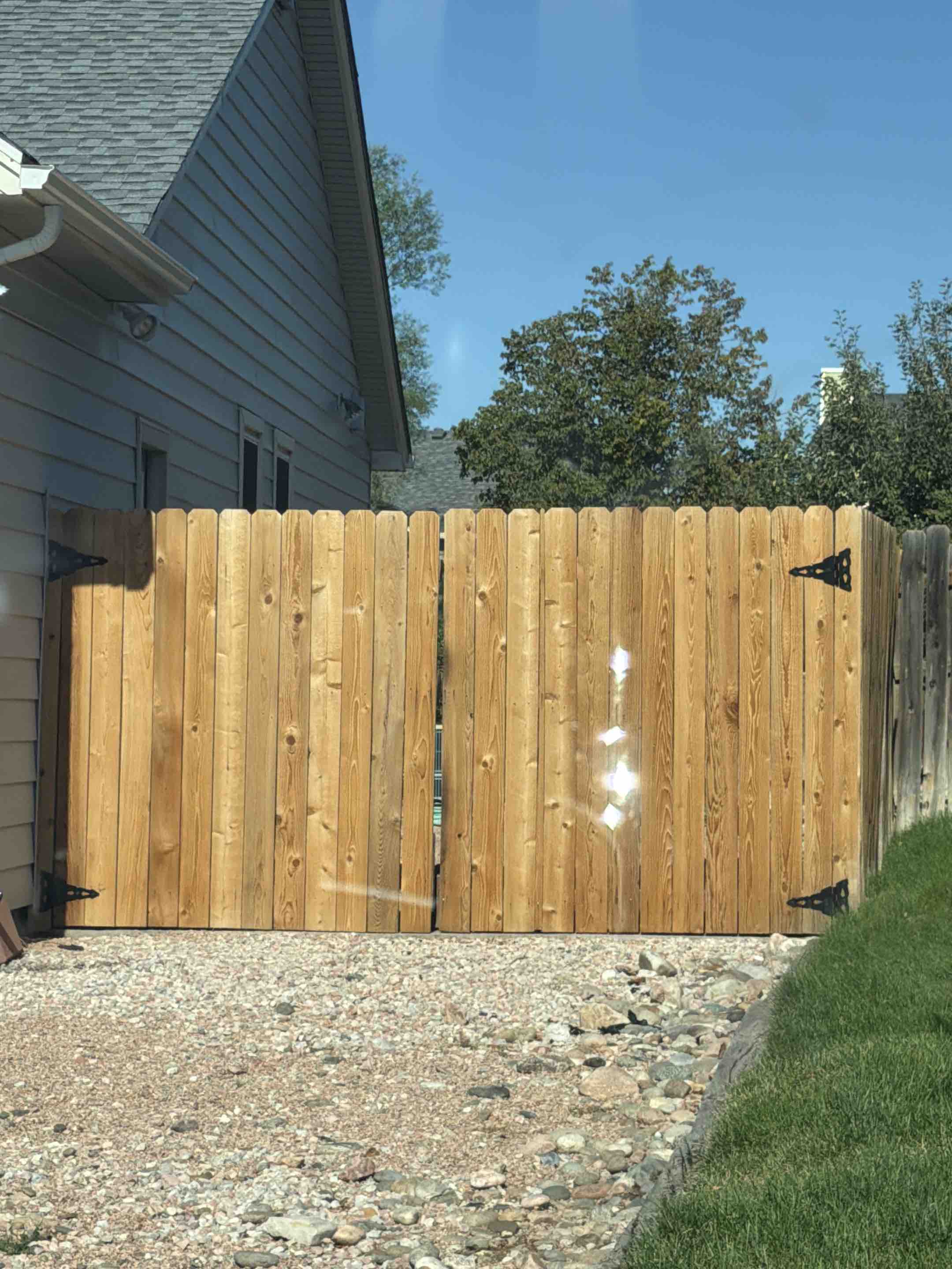 Colorado Springs, CO - Top Rail Fence is in Colorado Springs doing free estimates for Cedar Privacy Fencing!