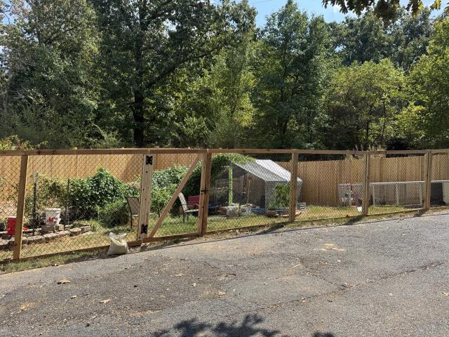 Siloam Springs, AR - Just finished a hobby-farm fence with cedar pickets, rails and chainlink! Perfect for ducks and chickens!