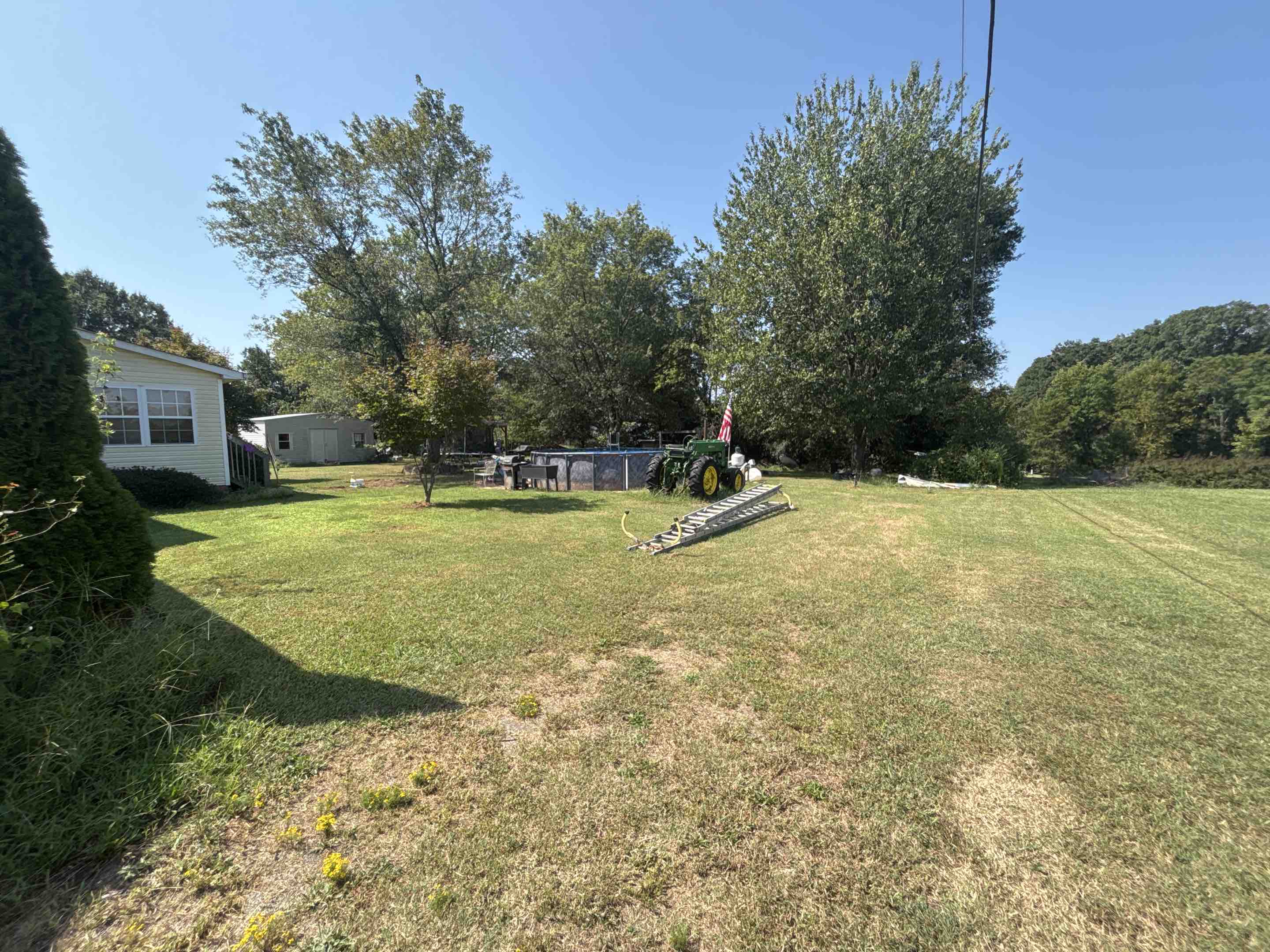Mooresville, NC - 6 foot white vinyl