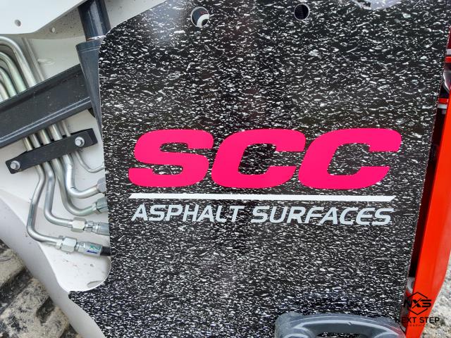 We designed and installed asphalt-themed graphics on a Bobcat for SCC Asphalt Surfaces. 
We designed and installed asphalt-themed graphics on a Bobcat for SCC Asphalt Surfaces.