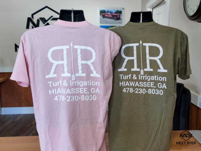 We completed an order of screen-printed T-shirts for R&R Turf & Irrigation. 
We completed an order of screen-printed T-shirts for R&R Turf & Irrigation.