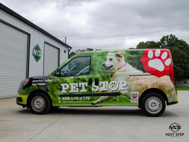 We wrapped a van for Pet Stop that matched the design of their other vans. This made the fleet look cohesive. 
We wrapped a van for Pet Stop that matched the design of their other vans. This made the fleet look cohesive.