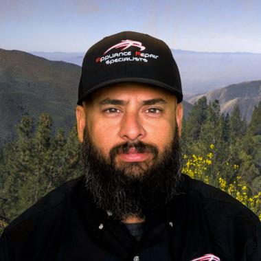 Cesar H. Cesar H.