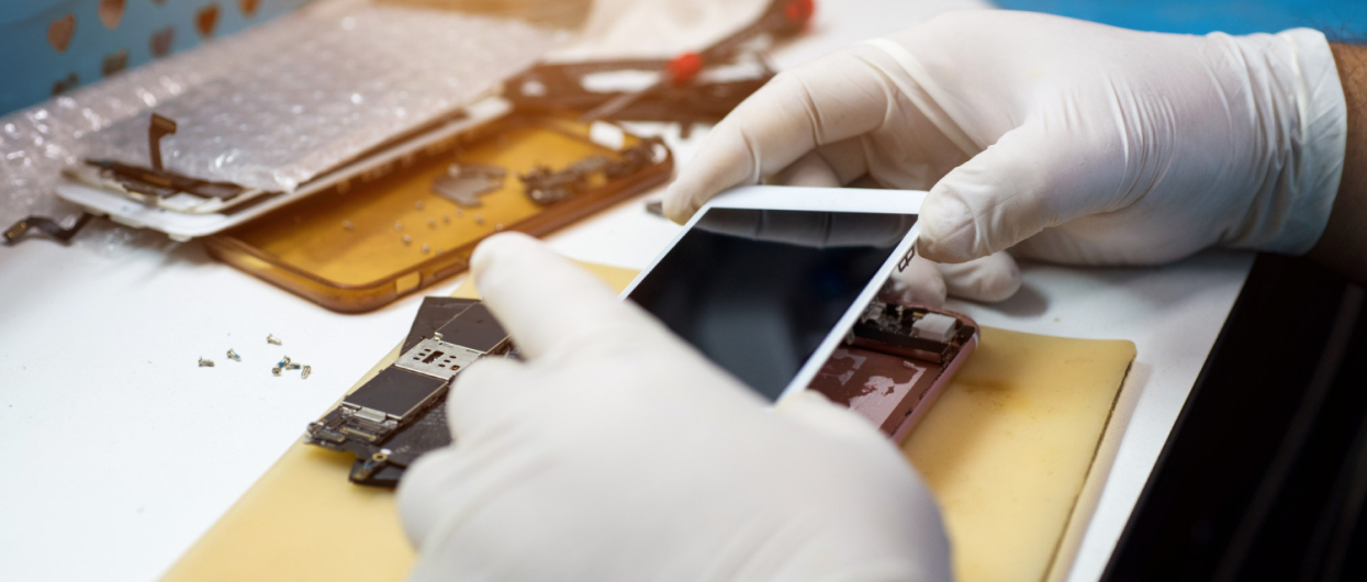 What Is The Best Way To Get Your IPhone Repaired After They're Broken?