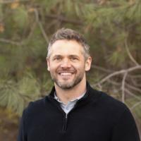 Dr. David  Welton, DDS