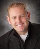 Bryan Hendriks , DDS