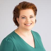 Veronica Hayduk, Dr