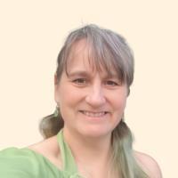 Julia Twaddle