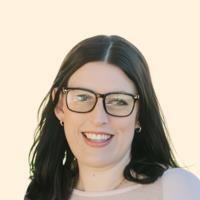 Melanie Mccummiskey