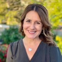 Deanne Caron
