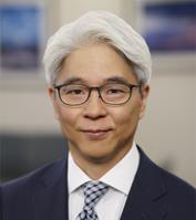 Thomas Lee