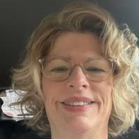 Kelly Swinnerton
