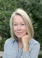 Karen Voyer-Caravona