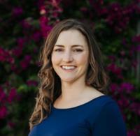 Dr. Caitlin  Fanning, ND