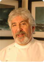 Dr Stanley Kay