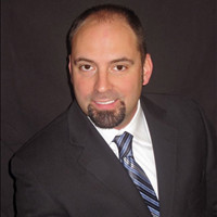 Dr. Christian Yaste