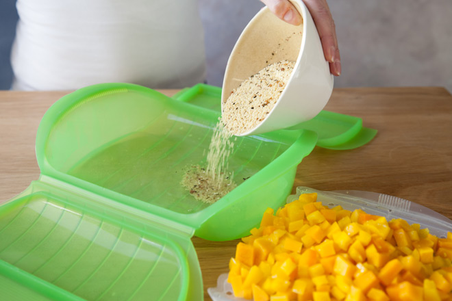 steaming couscous in the Lékué steam case