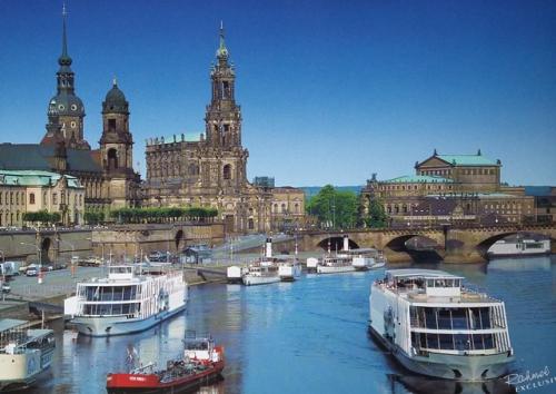 PostCrossing Received from Germany - Esther Neela Blog