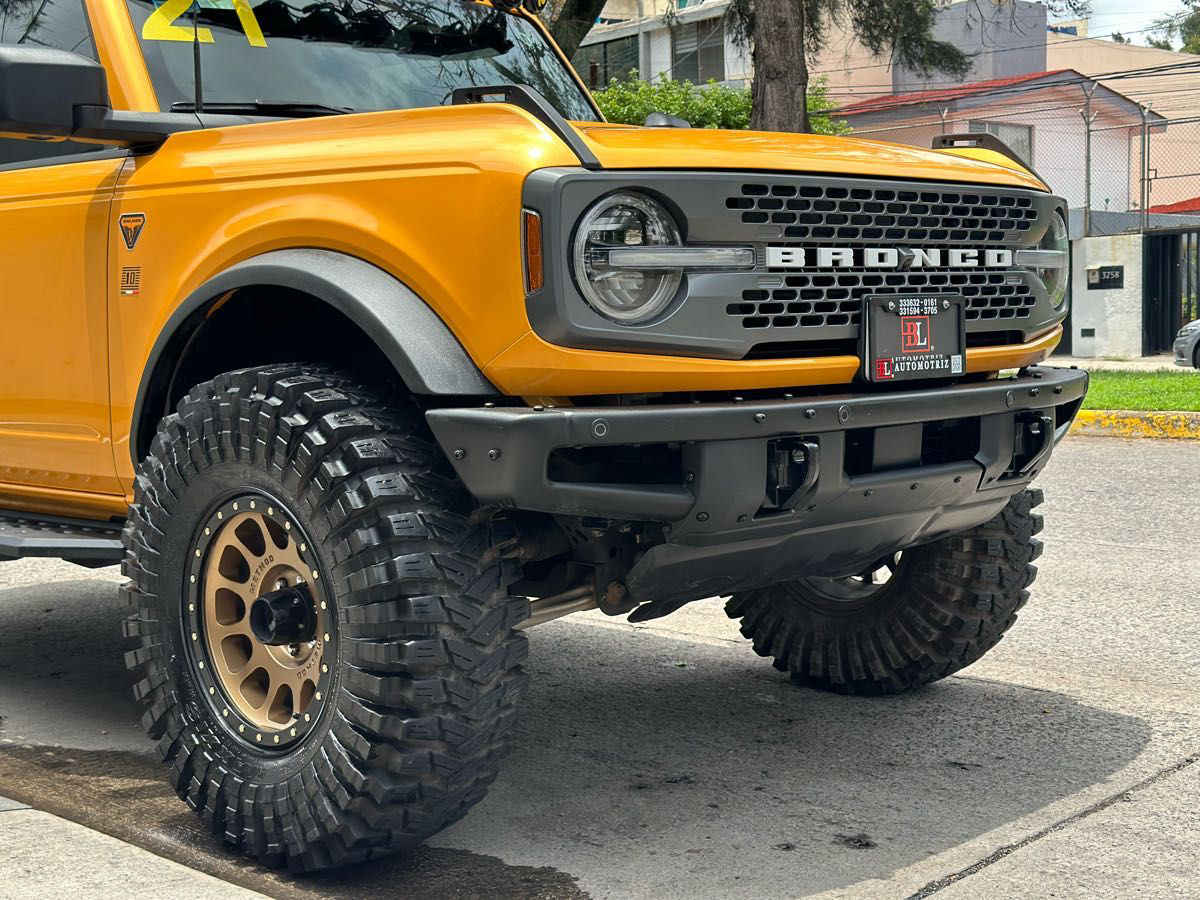 Ford Bronco 2021 