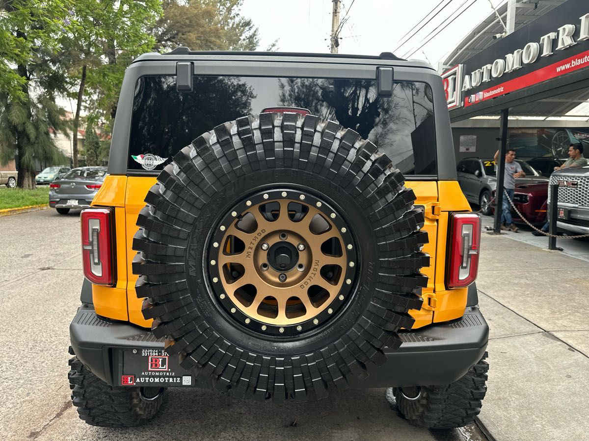 Ford Bronco 2021 