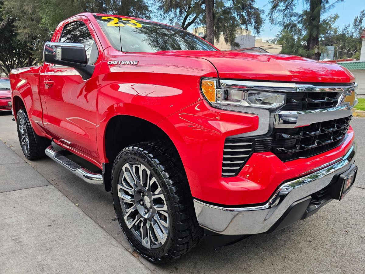 Chevrolet Cheyenne 2023 