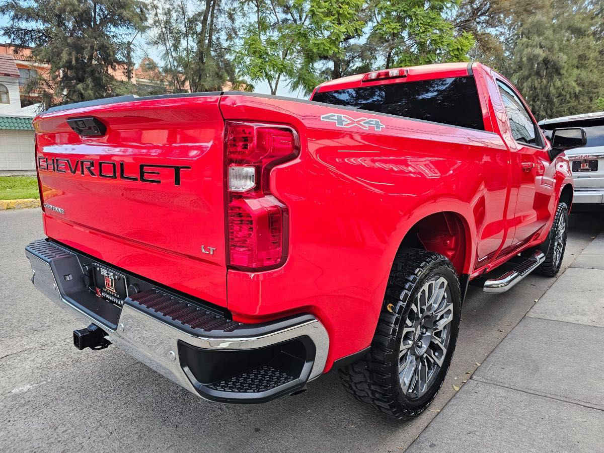 Chevrolet Cheyenne 2023 