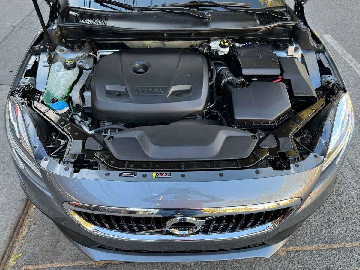 Volvo V40 2017 