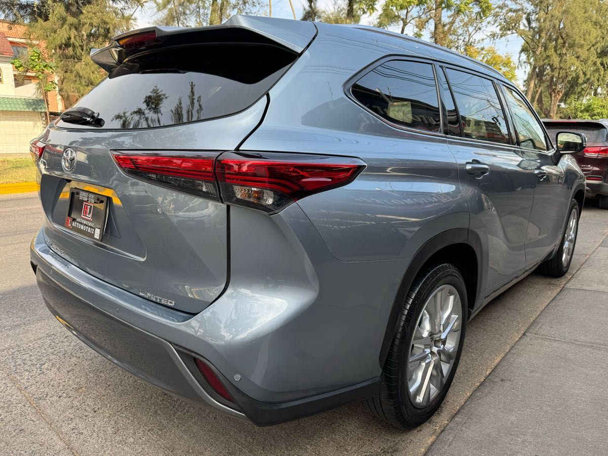 Toyota Highlander 2020 