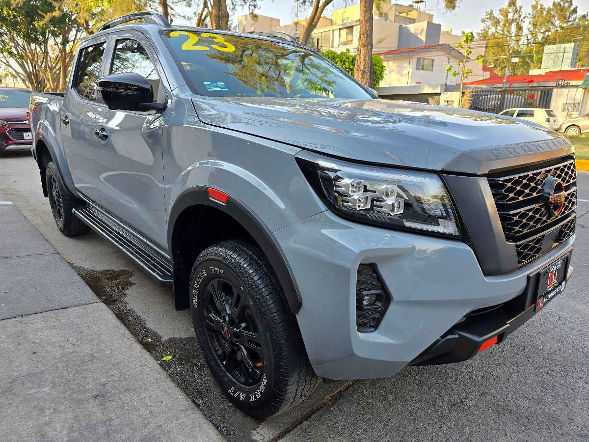 Nissan Frontier 2023