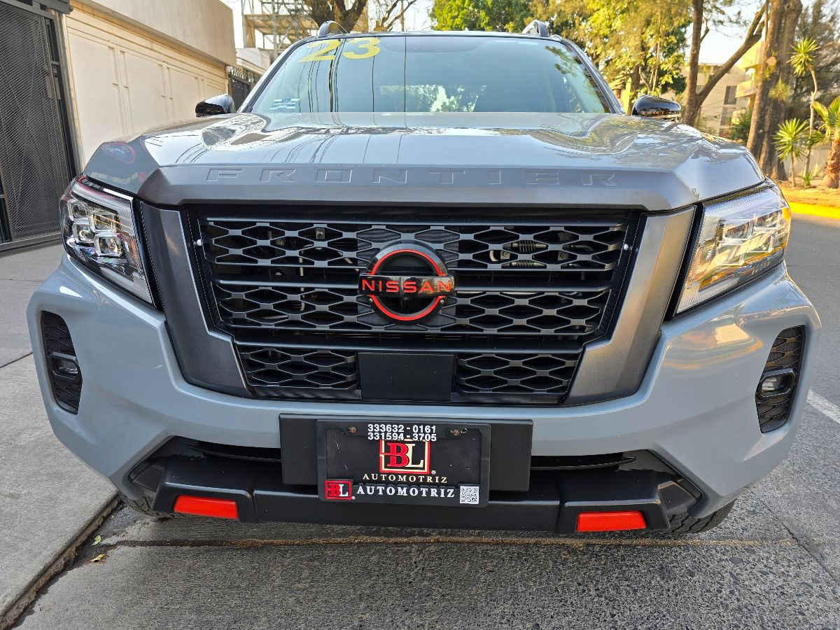 Nissan Frontier 2023