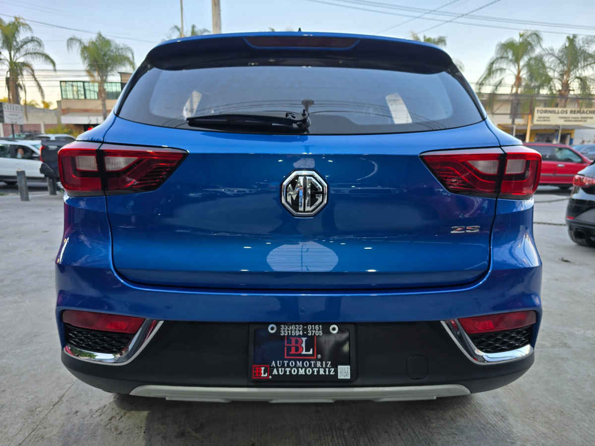 MG ZS 2022 
